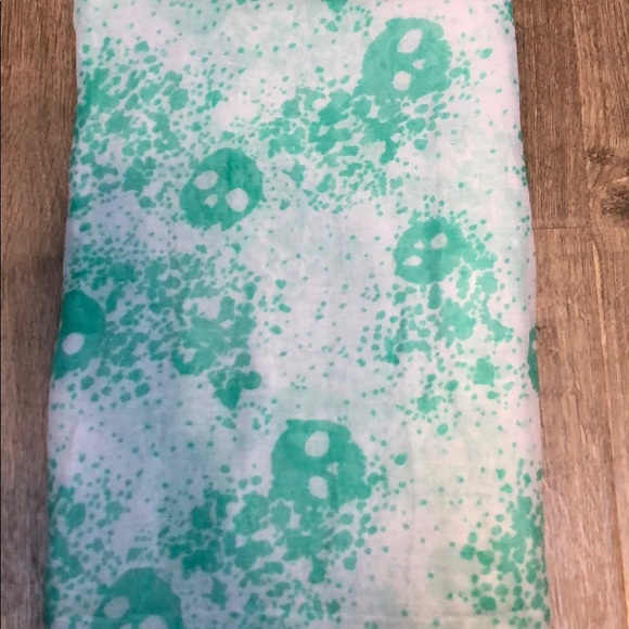 Infinity Scarf - Picture 2 of 2